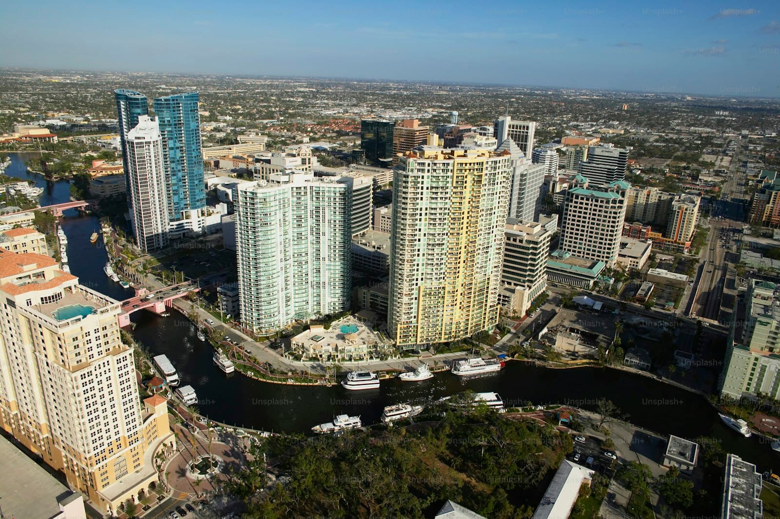 Fort Lauderdale, Florida cityscape and street view